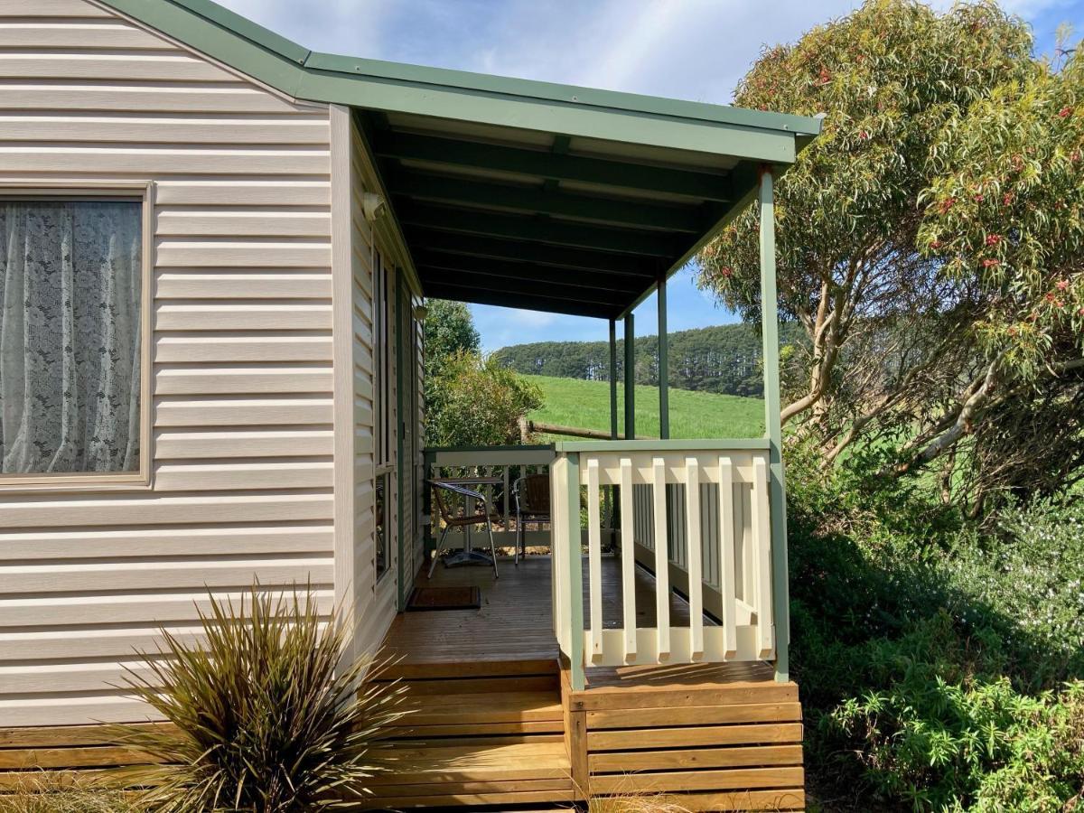 Daysy Hill Country Lodge *