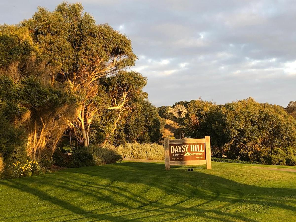 Lodge Daysy Hill Country *