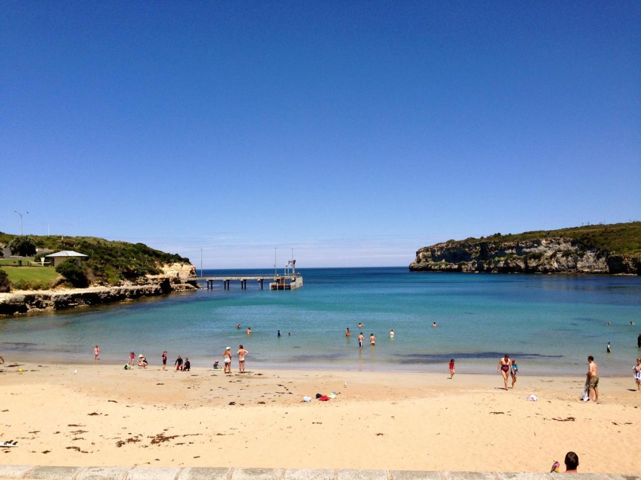 Daysy Hill Country * Port Campbell